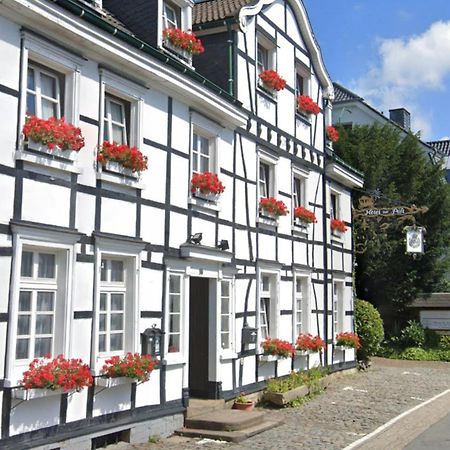 Hotel Zur Post Dabringhausen - Contactless Self Check-In Wermelskirchen Buitenkant foto
