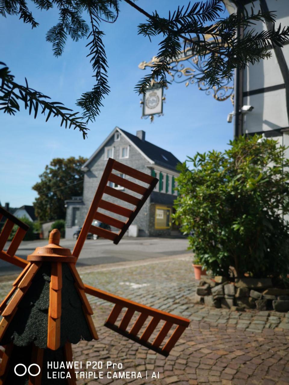 Hotel Zur Post Dabringhausen - Contactless Self Check-In Wermelskirchen Buitenkant foto